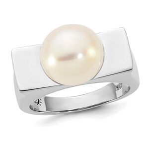 Freshwater Cultured Pearl Ring 10-11mm in Sterling Silver